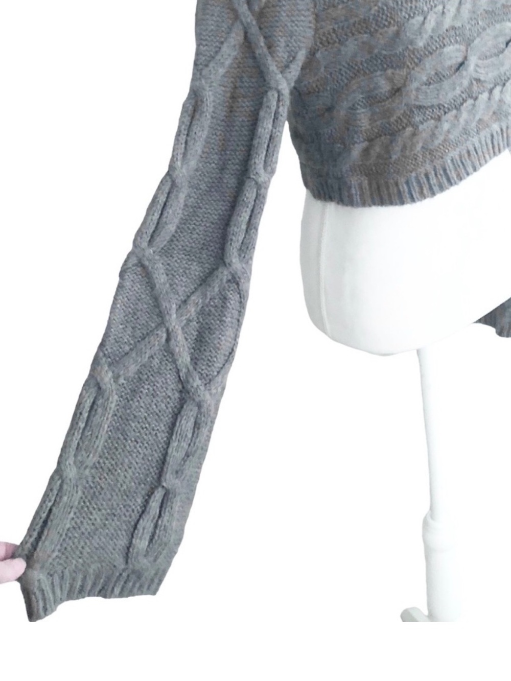 Alpaca Blend Cowl Cropped Cable Knit Sweater - Picture 5 of 10